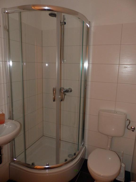 Zu Den Blauen Schwertern Meissen Hotel Phòng bức ảnh