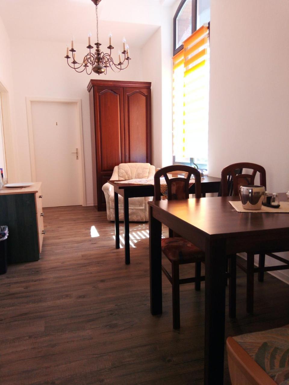 Zu Den Blauen Schwertern Meissen Hotel Ngoại thất bức ảnh
